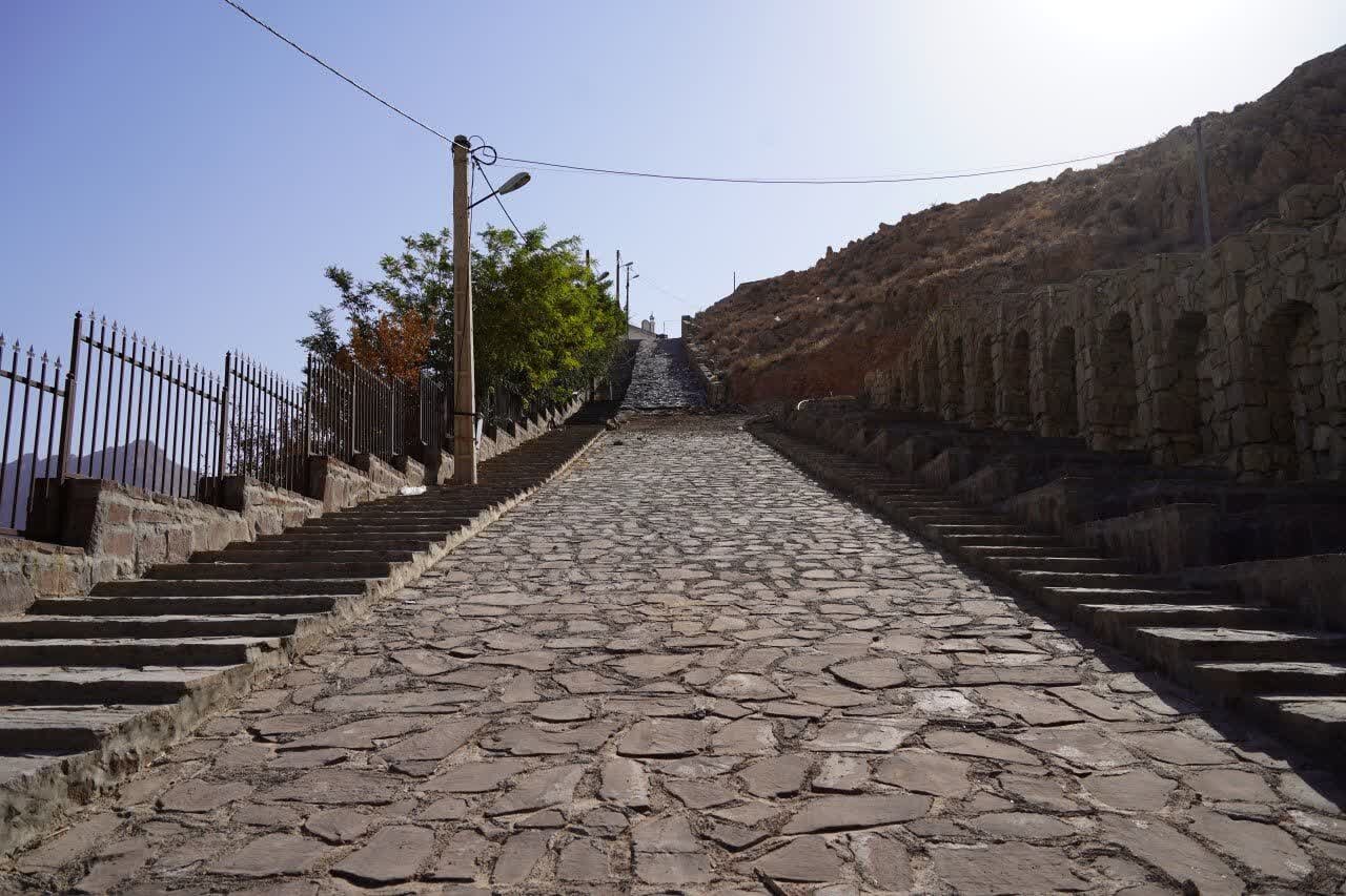 معاونت مربوطه اعلام کرد که پروژه احیای مسیر ۷۰۰ ساله با بودجه‌ای نزدیک به ۶۰ میلیارد ریال در حال اجراست. این طرح به منظور بازسازی و حفظ آثار تاریخی منطقه صورت می‌گیرد.