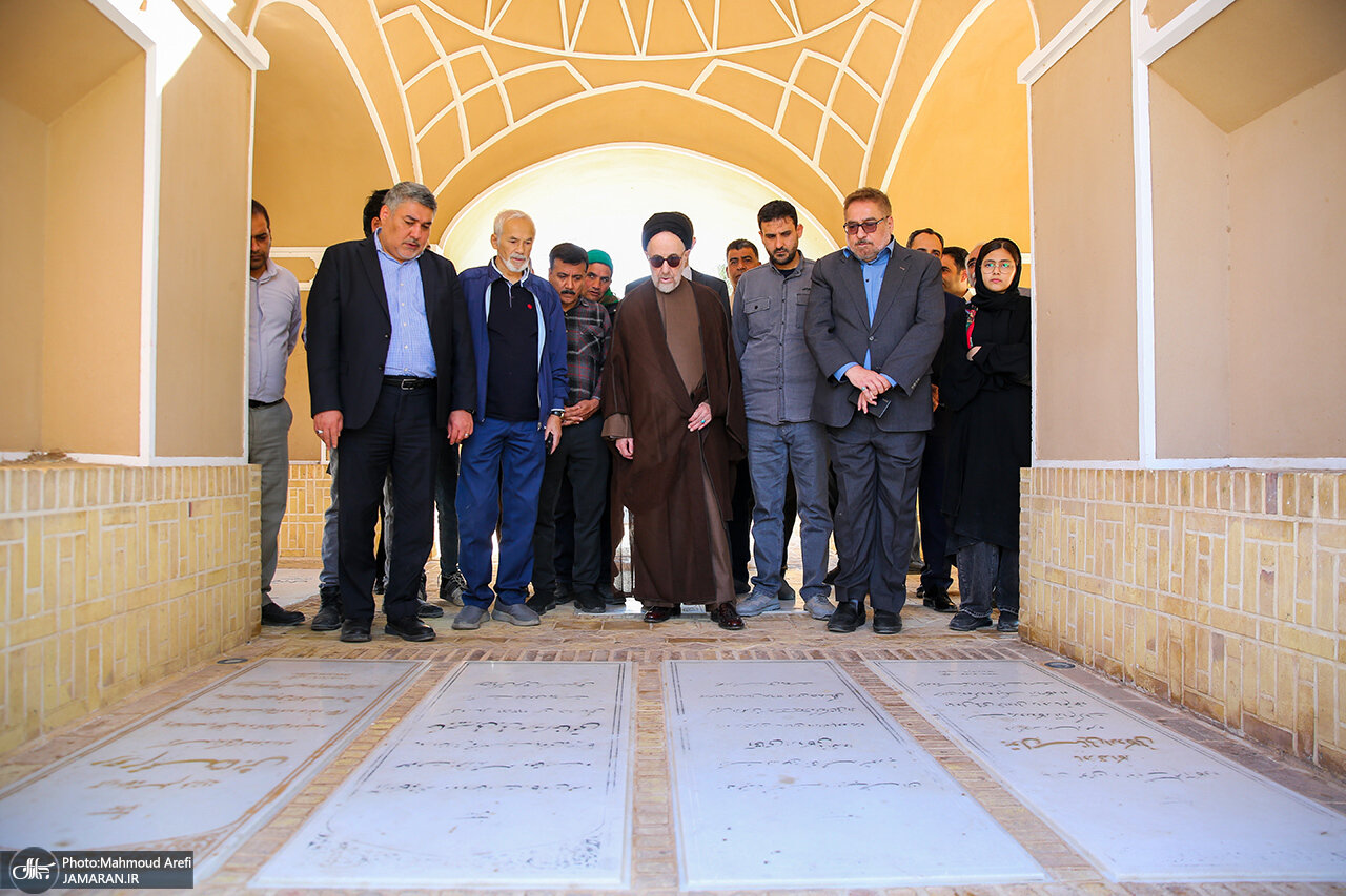سید محمد خاتمی بر مزار پدر + تصاویر 6