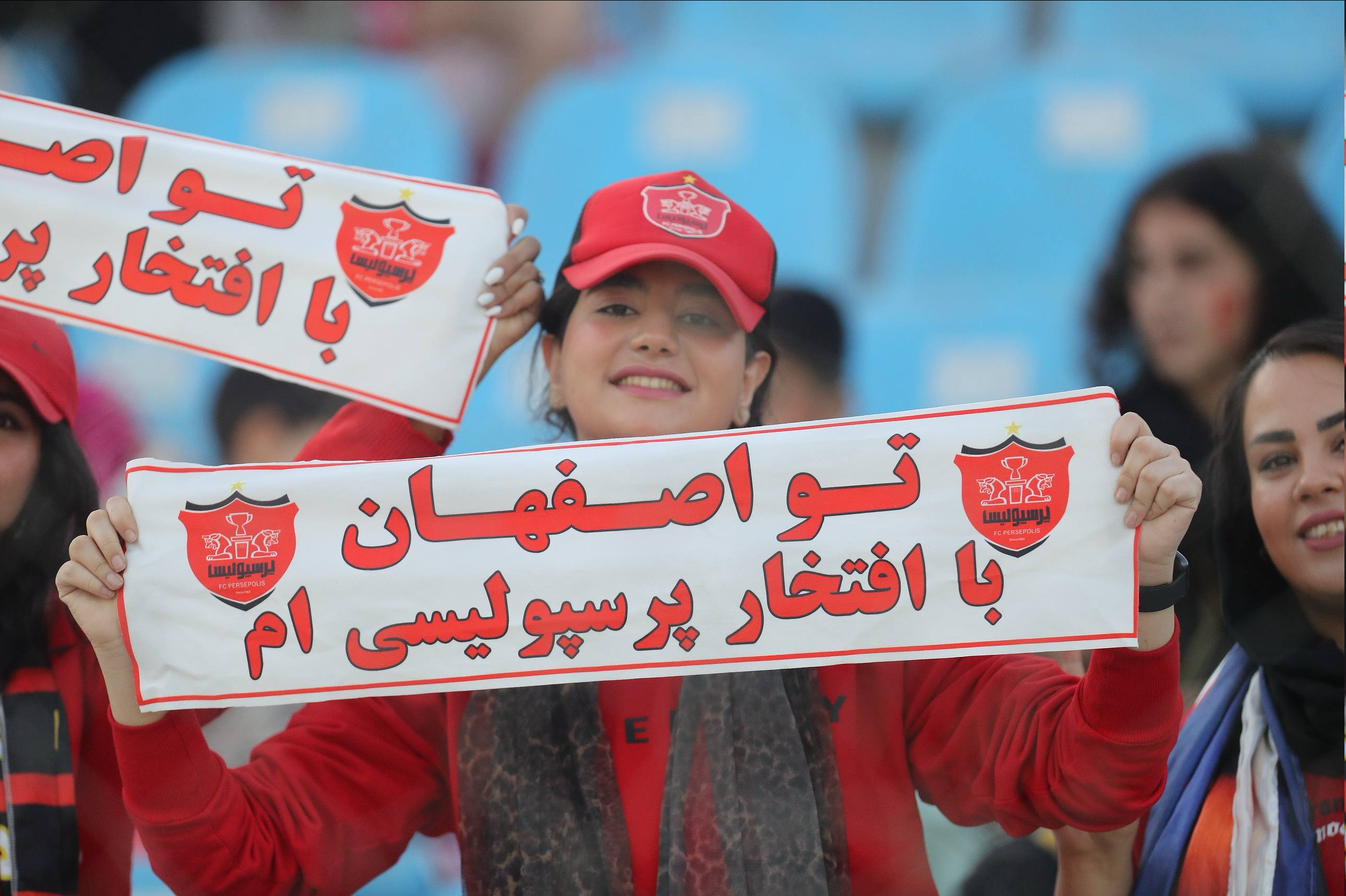 عکس | دختران اصفهانی که با افتخار پرسپولیسی‌اند! 2