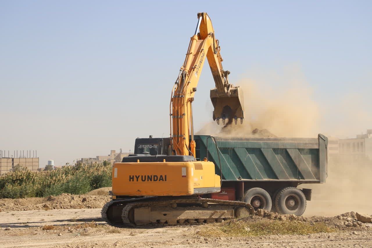 ساخت سه مدرسه تازه در شهر گلستان واقع در استان تهران آغاز شد.