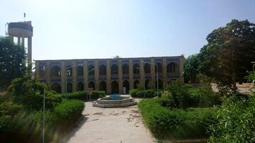 ورود دستگاه قضایی هرمزگان به تعیین تکلیف بنای تاریخی عمارت کلاه‌فرنگی بندرعباس