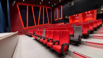 رشد ۸ درصدی فروش سینماهای خراسان رضوی در سال ۱۴۰۴ و اکران ۵۲ عنوان فیلم