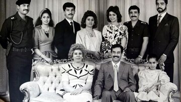 عکس/ ساجده، همسر اول صدام در جشن تولد نوه‌اش؛ سال ۱۳۶۵