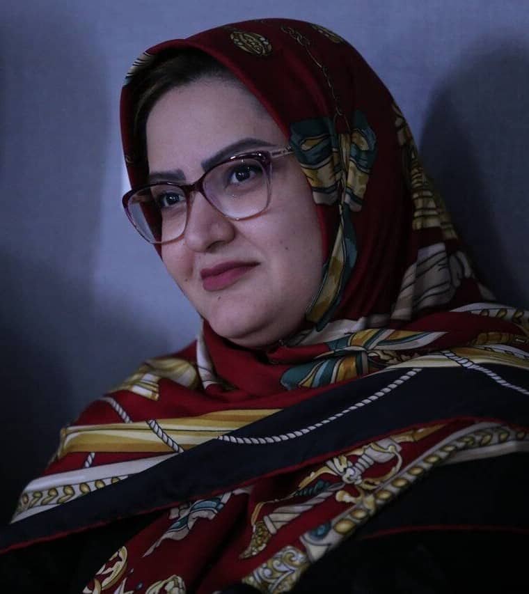 هیچ مگوی