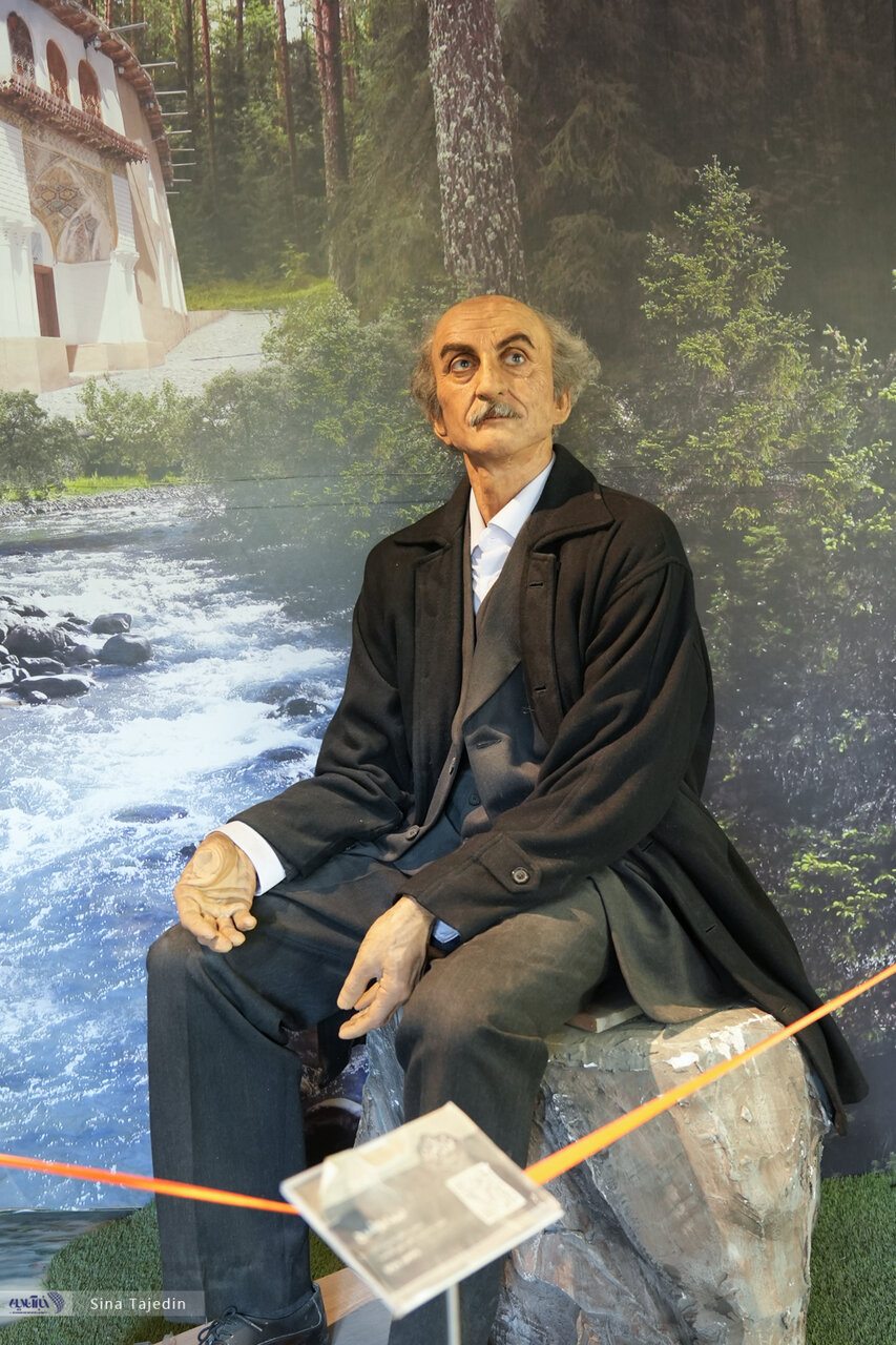 خانه نیما، از مأمن شاعر تا انبار بادکنکها و کاغذهای پراکنده + عکس