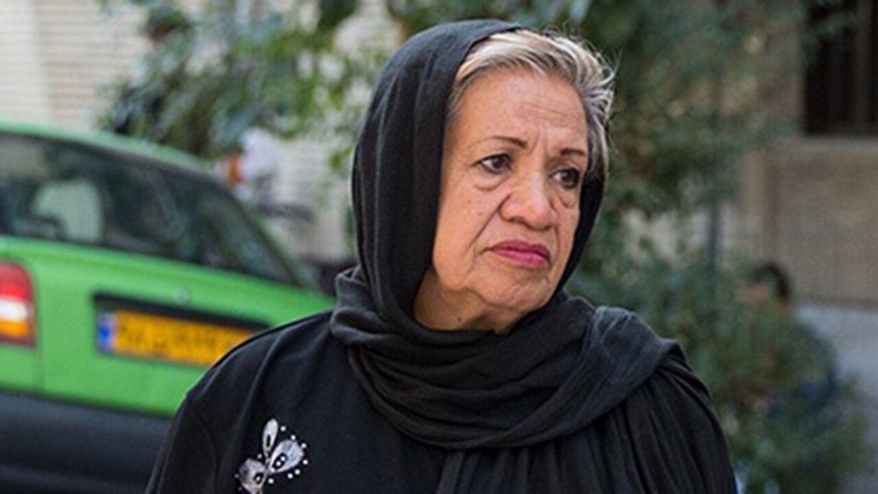 ببینید | بازیگر زن سینما در تجمعات شبانه: ترامپ کی هست؟ اصلا نمی‌شناسمش!