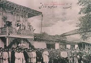 عکس/ یک قهوه‌خانه نزدیک رشت در دوران قاجار