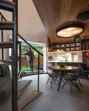 خانه ۲۱ متری