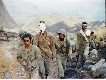 مجروح دست پرستار را گاز گرفت و باز صدام را به باد فحش و ناسزا گرفت