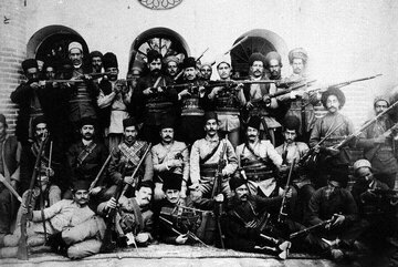 چالش مشروعه و مشروطه و زمینههای نگارش «تنبیه الامه» میرزای نائینی چالش مشروعه و مشروطه و زمینههای نگارش «تنبیه الامه» میرزای نائینی