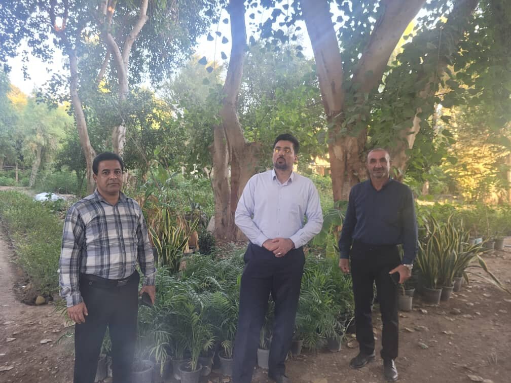 فرماندار لالی طرح زیباسازی و منظر سازی شهر لالی را کلید زد