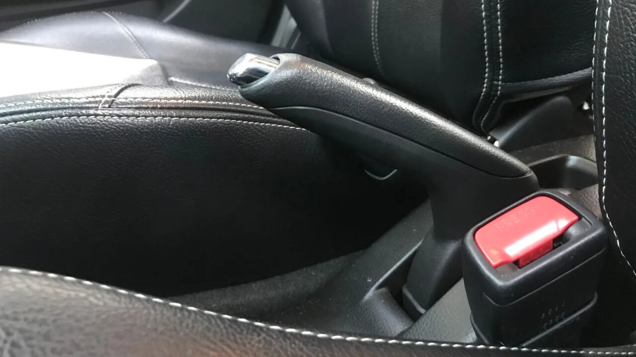 علائم خرابی و راهکارهای تعمیر ترمز دستی