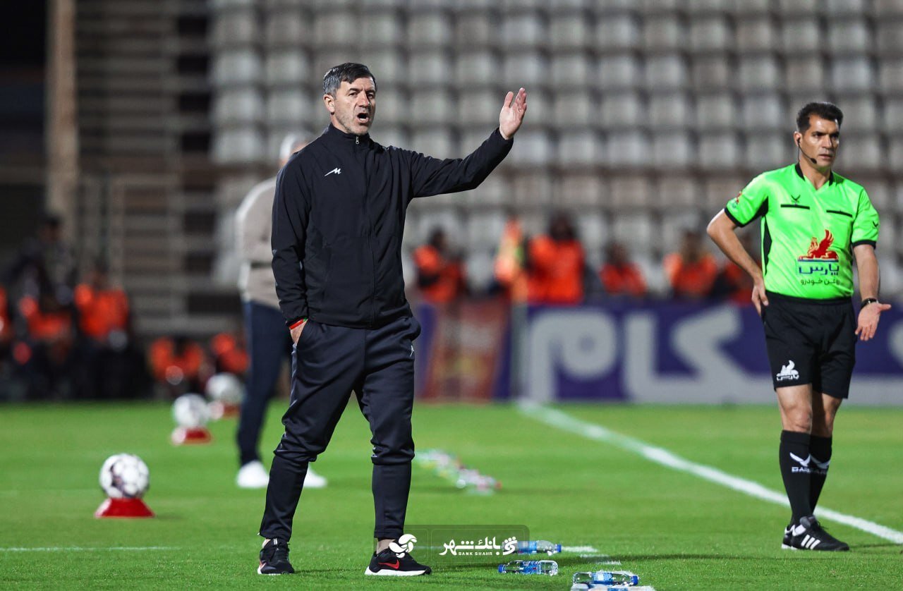 عکس| استایل بامزهای که از کریم باقری انتظار نداریم عکس| استایل بامزهای که از کریم باقری انتظار نداریم