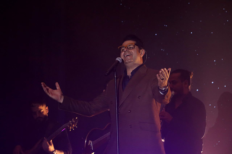 درخشش انسانیت در شب راه آسمان؛ علی دایی و نیکاندیشان سمنان، ستارگان مهربانی شدند