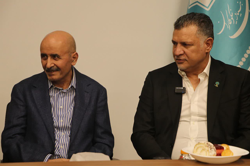 درخشش انسانیت در شب راه آسمان؛ علی دایی و نیکاندیشان سمنان، ستارگان مهربانی شدند