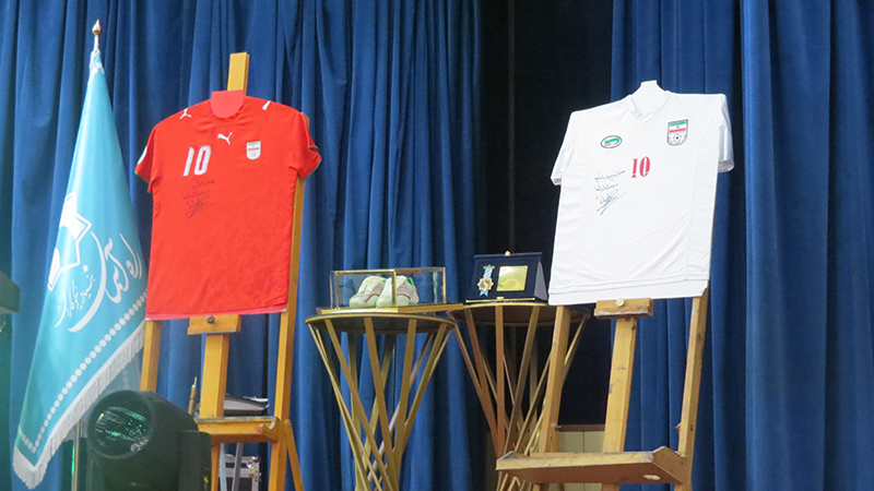 درخشش انسانیت در شب راه آسمان؛ علی دایی و نیکاندیشان سمنان، ستارگان مهربانی شدند