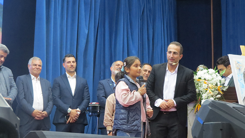 درخشش انسانیت در شب راه آسمان؛ علی دایی و نیکاندیشان سمنان، ستارگان مهربانی شدند