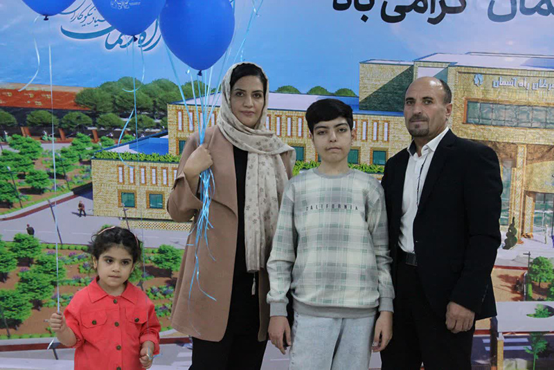 درخشش انسانیت در شب راه آسمان؛ علی دایی و نیکاندیشان سمنان، ستارگان مهربانی شدند