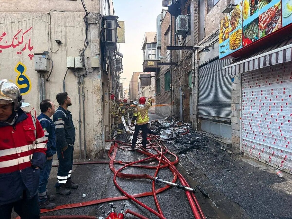 گزارش یک آتش سوزی در منزل مسکونی گزارش یک آتش سوزی در منزل مسکونی