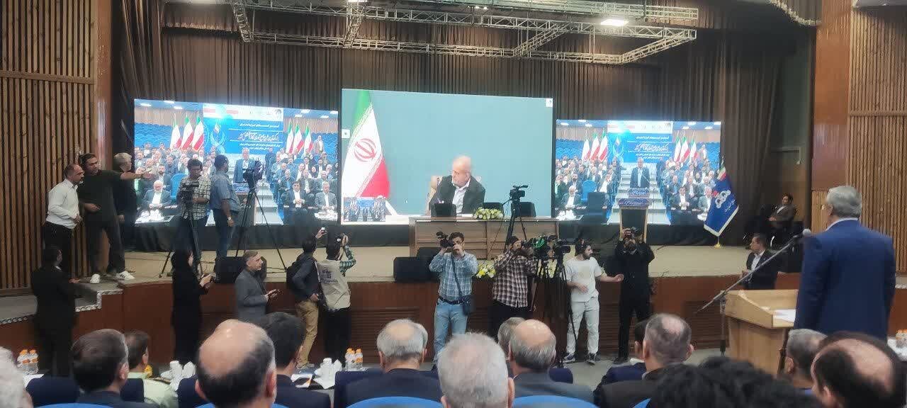 طلوع اقتصاد سبز از دل شعله‌ها؛ آیین امضای بزرگترین طرح جمع‌آوری گازهای مشعل کشور آغاز شد