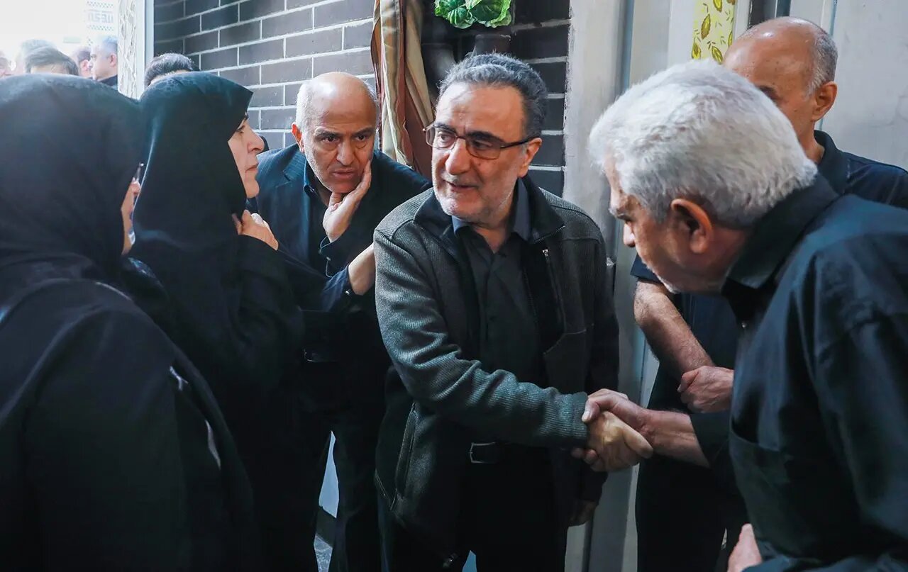 جدیدترین تصاویر از تاج زاده در مرخصی از حبس / ماجرای مرخصی او چه بود؟ 6