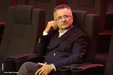 داورزنی: نمیشود با تقدیر الهی مبارزه کرد!