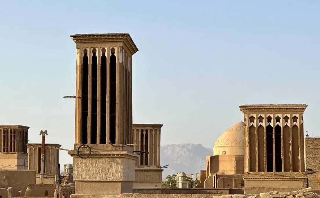 رزرو اقامتگاه بومگردی در یزد با جاجیگا