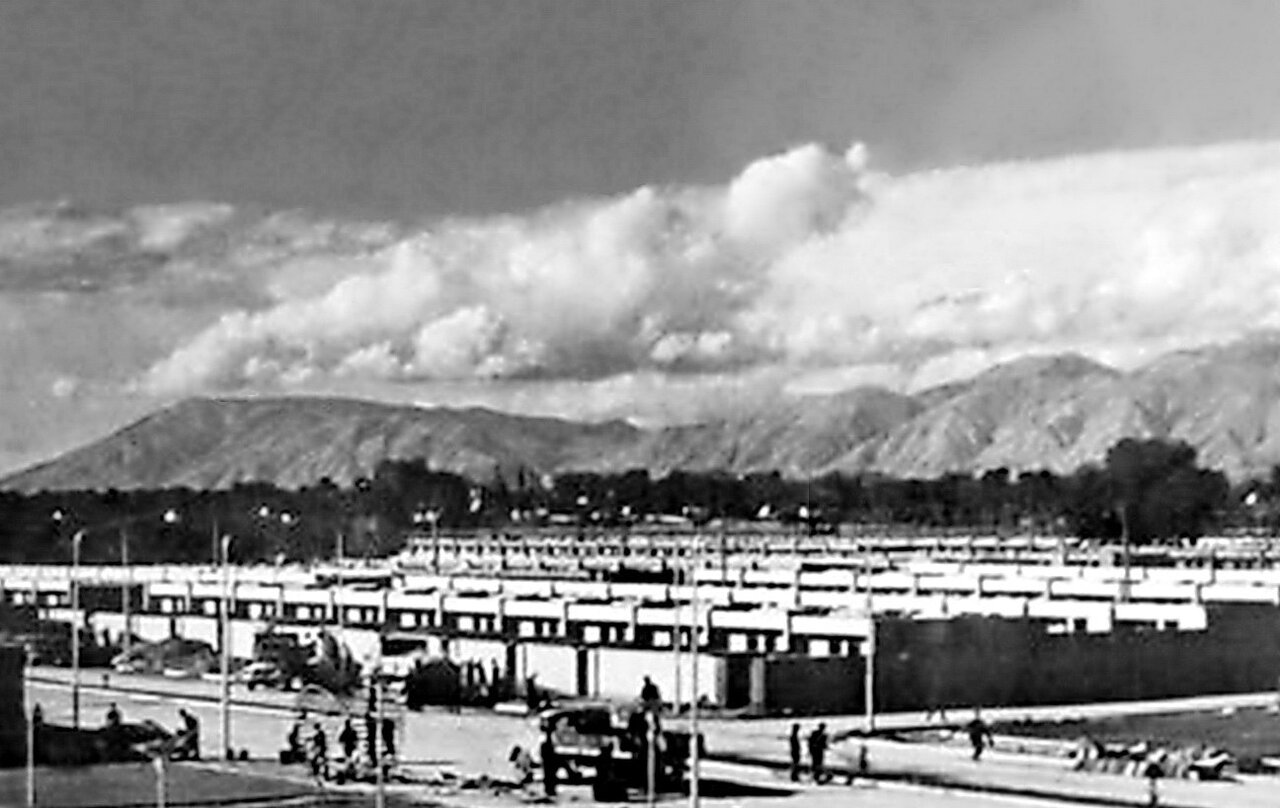 در آبان ماه سال ۱۳۴۴، یک شهرک به منظور کنترل و مدیریت بحران مهاجرت به تهران افتتاح شد. این اقدام به منظور ساماندهی و تسهیل شرایط زندگی مهاجران طراحی شده است. در آبان ماه سال ۱۳۴۴، یک شهرک به منظور کنترل و مدیریت بحران مهاجرت به تهران افتتاح شد. این اقدام به منظور ساماندهی و تسهیل شرایط زندگی مهاجران طراحی شده است.