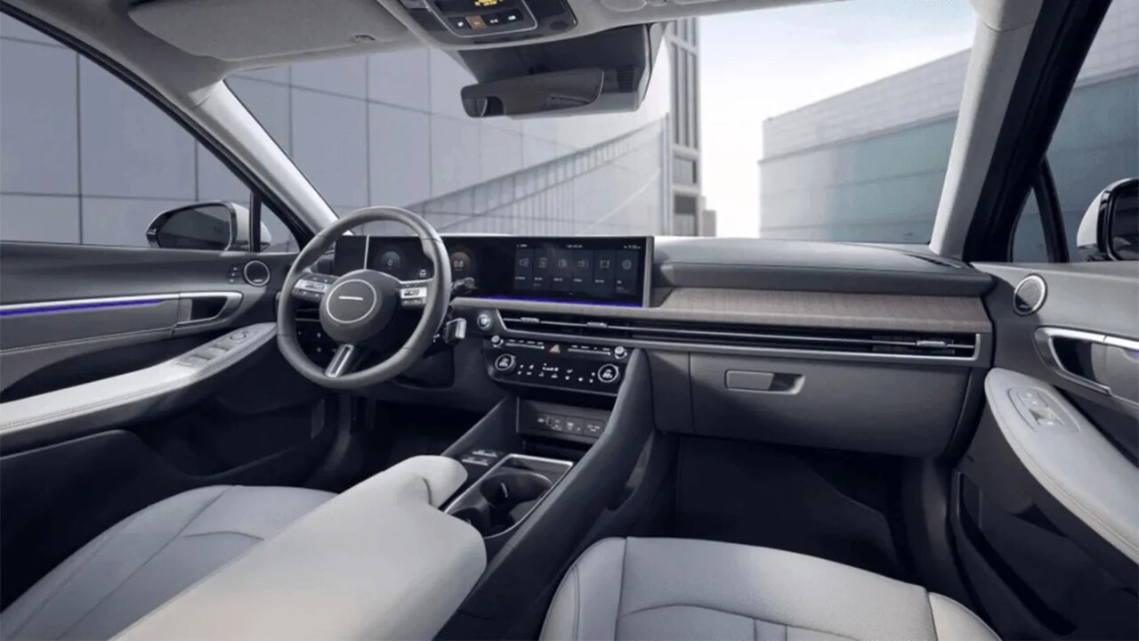 خودروی ژاپنی یا کرهای؟ / رقابت خودروسازان شرق آسیا در ایران!