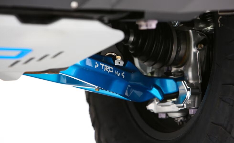 وانت جدید تویوتا با همه فرق دارد / نه بنزینی است، نه برقی / عکس