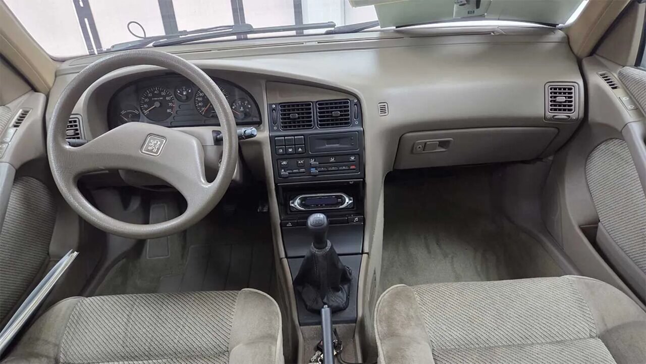 پژو ۴۰۵ در خارج چند؟