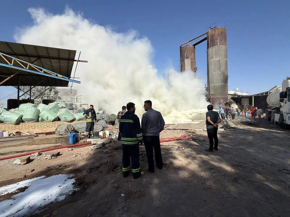 آتش‌سوزی در شرکت پالایش نفت پارسیان ایوانکی/ آمار مفقودان و مصدومان