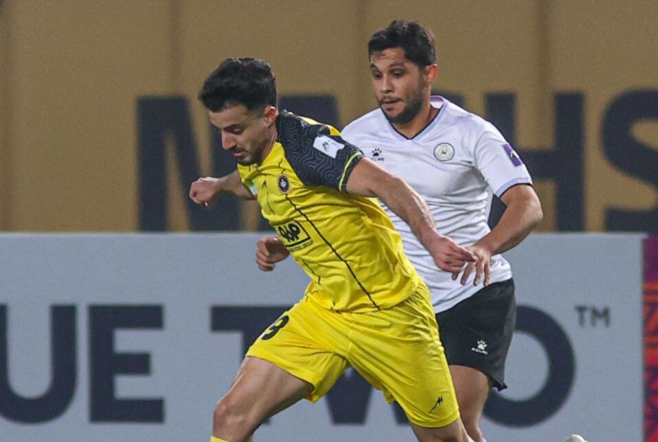 یک امتیاز سخت در نقش جهان