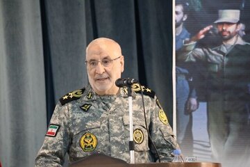 مقام ارشد نظامی: چه جنگ شود و چه نشود، آمریکا دیگر در منطقه پایگاه نظامی نخواهد داشت/ ۱۳ پایگاه آمریکا را نابود کردیم/ جنگ بعدی فرامنطقه ای خواهد بود مقام ارشد نظامی: چه جنگ شود و چه نشود، آمریکا دیگر در منطقه پایگاه نظامی نخواهد داشت/ ۱۳ پایگاه آمریکا را نابود کردیم/ جنگ بعدی فرامنطقه ای خواهد بود