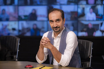 نیما کرمی: مجری اگر هدفش وایرال شدن باشد، سقوط کرده است