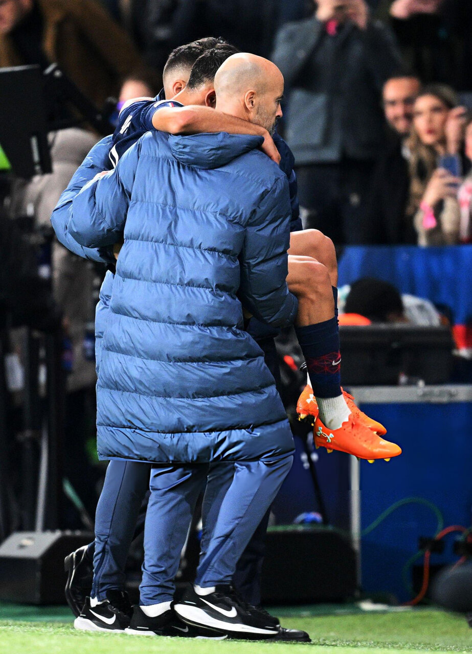 تصاویر بدترین حادثه هفته چهارم لیگ قهرمانان اروپا؛ اشرف تا آستانه غش رفت!