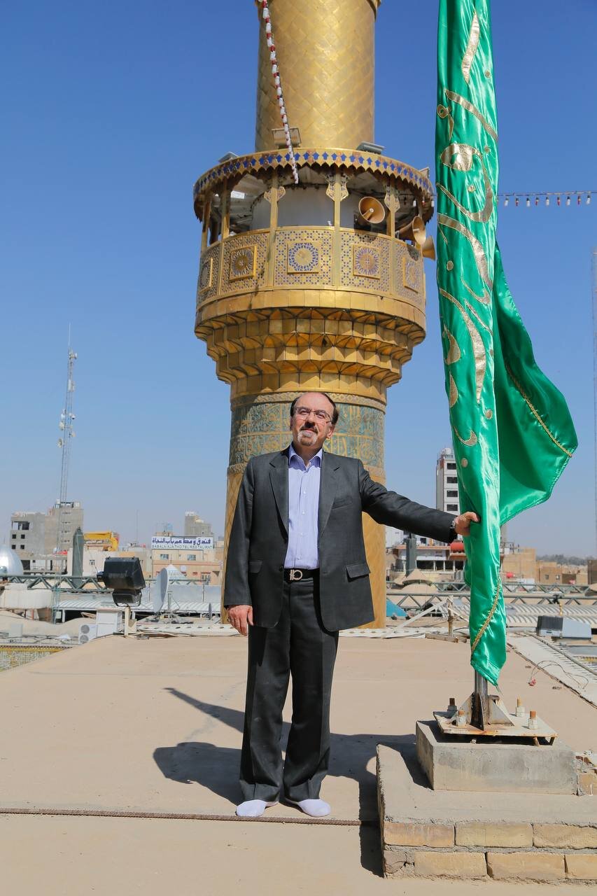 حضور در مجلس عزای بانوی دو جهان