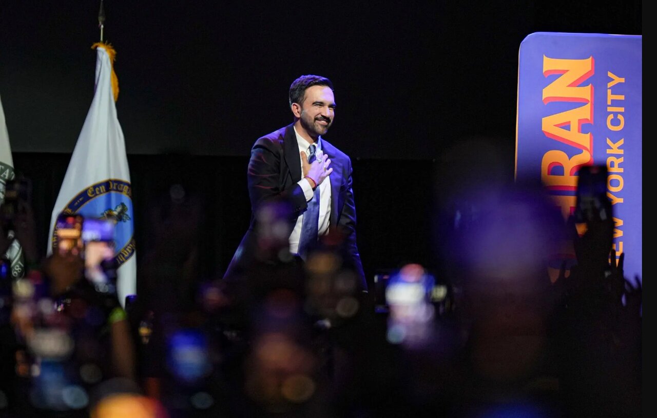 ممدانی در قلب کاپیتالیسم پیروز میشود؛ اما در کشور ما خواسته مردم اجرا نمیشود که نمیشود که نمیشود.../ او بیلی قصاب را سرنگون کرد!