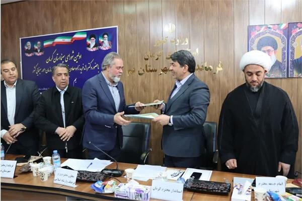 نخستین توافق‌نامه سازمان سینمایی با استان‌های مختلف کشور در شهر بم به امضا رسید. این همکاری به رشد و شکوفایی فعالیت‌های سینمایی در استان کرمان کمک شایانی خواهد کرد.