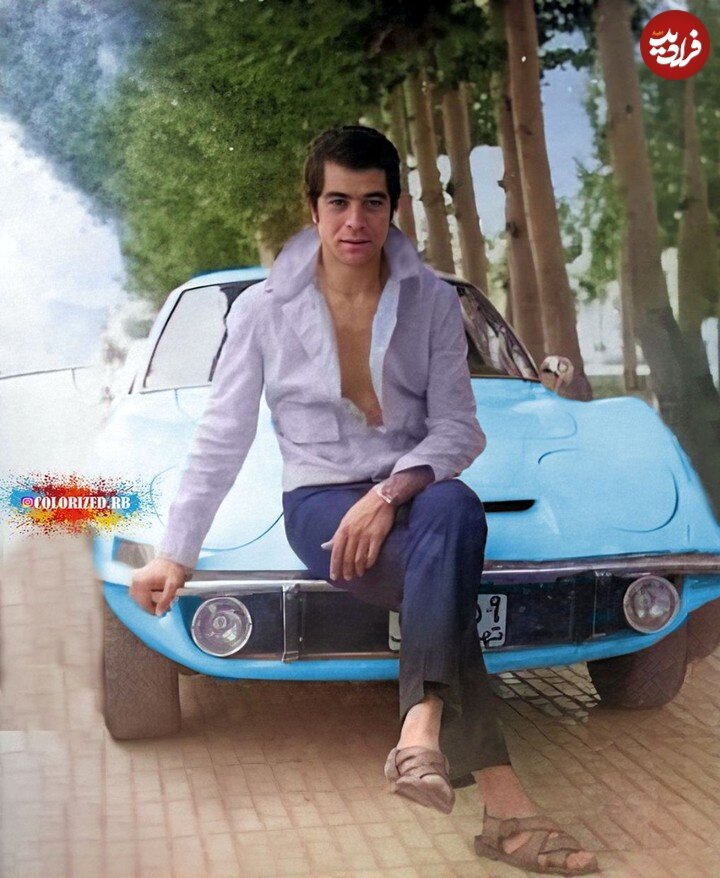 عکس | تصویری از بهروز وثوقی با خودروی لوکس شخصی در تهران در دهه ۵۰