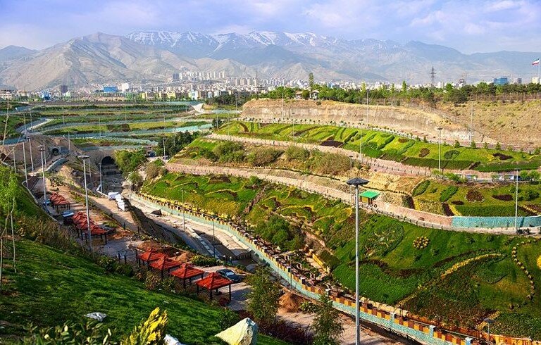 آخرهفته کجا برویم؟/ ۷ مقصد جذاب برای تهرانگردی پاییزی؛ از باغهای تاریخی تا طبیعت رنگارنگ