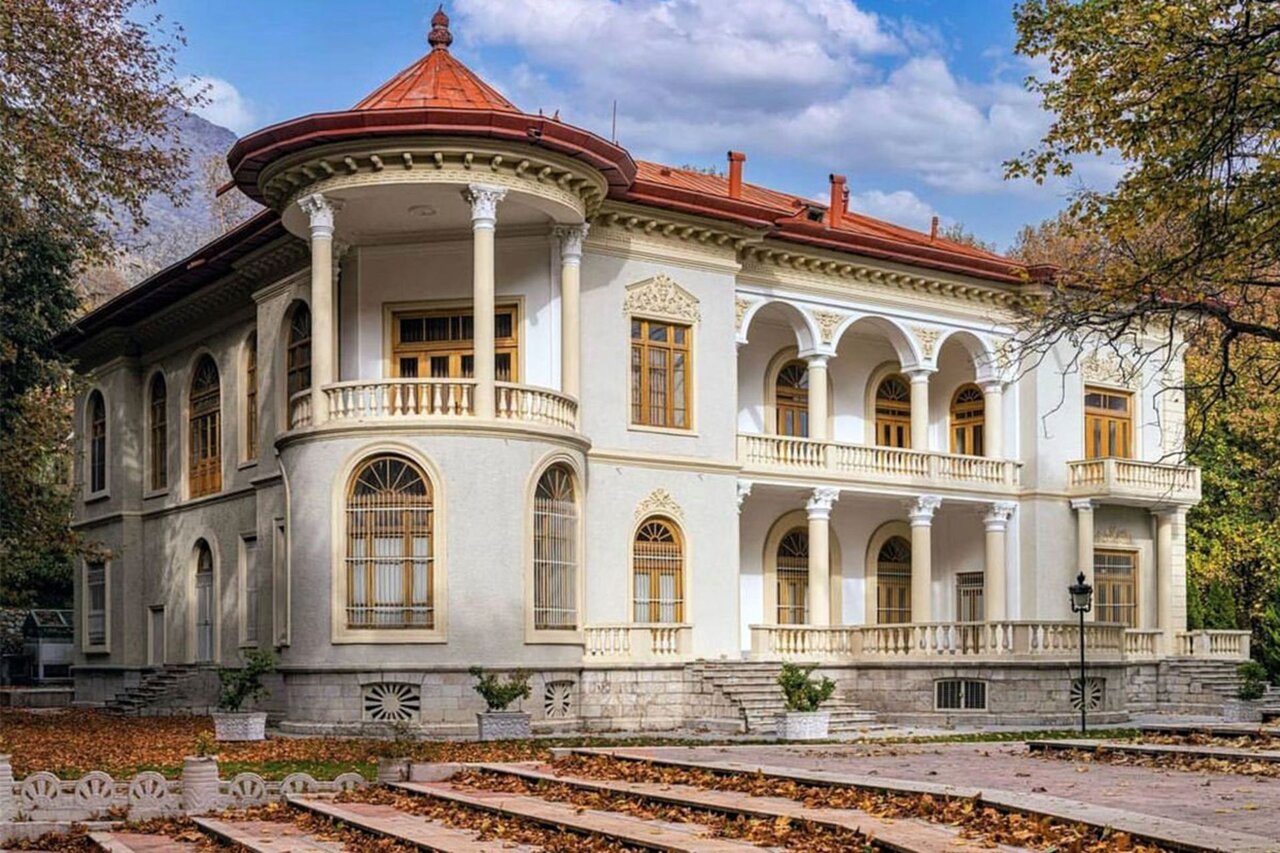 پیشنهادهای گردشگری برای آخر هفته: از گلستان تا نیاوران؛ سفری به میراث کهن در تهرانی بزرگ/ معرفی ۱۰ کاخ و عمارت مناسب برای یک گردش زمستانی پیشنهادهای گردشگری برای آخر هفته: از گلستان تا نیاوران؛ سفری به میراث کهن در تهرانی بزرگ/ معرفی ۱۰ کاخ و عمارت مناسب برای یک گردش زمستانی