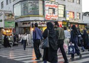 خاطرات هاشمی: خانم کم‌حجاب ‌که در این ماه‌های اخیر زیاد در خیابان‌ها دیده می‌شد، امروز خیلی ‌کمتر بود