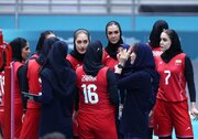 عکس| زنان والیبالیست ایران در ریاض به یاد صابر