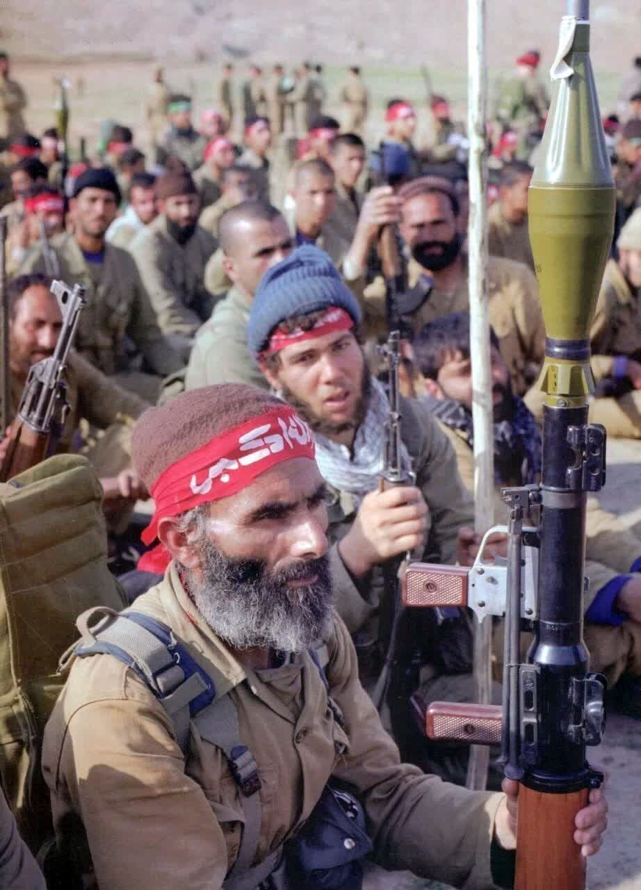 تصویری از شهیدی که فرزندش در 28 سالگی به شهادت رسید / چریک پیر مبارکه که بود؟ 2