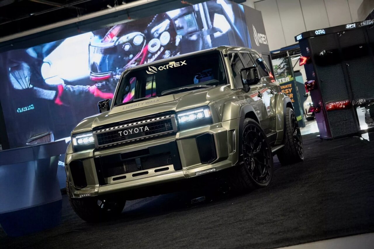 وقتی تویوتا لندکروزر شبیه مرسدس‌ بنز می‌شود! / یک تیونینگ جذاب / عکس