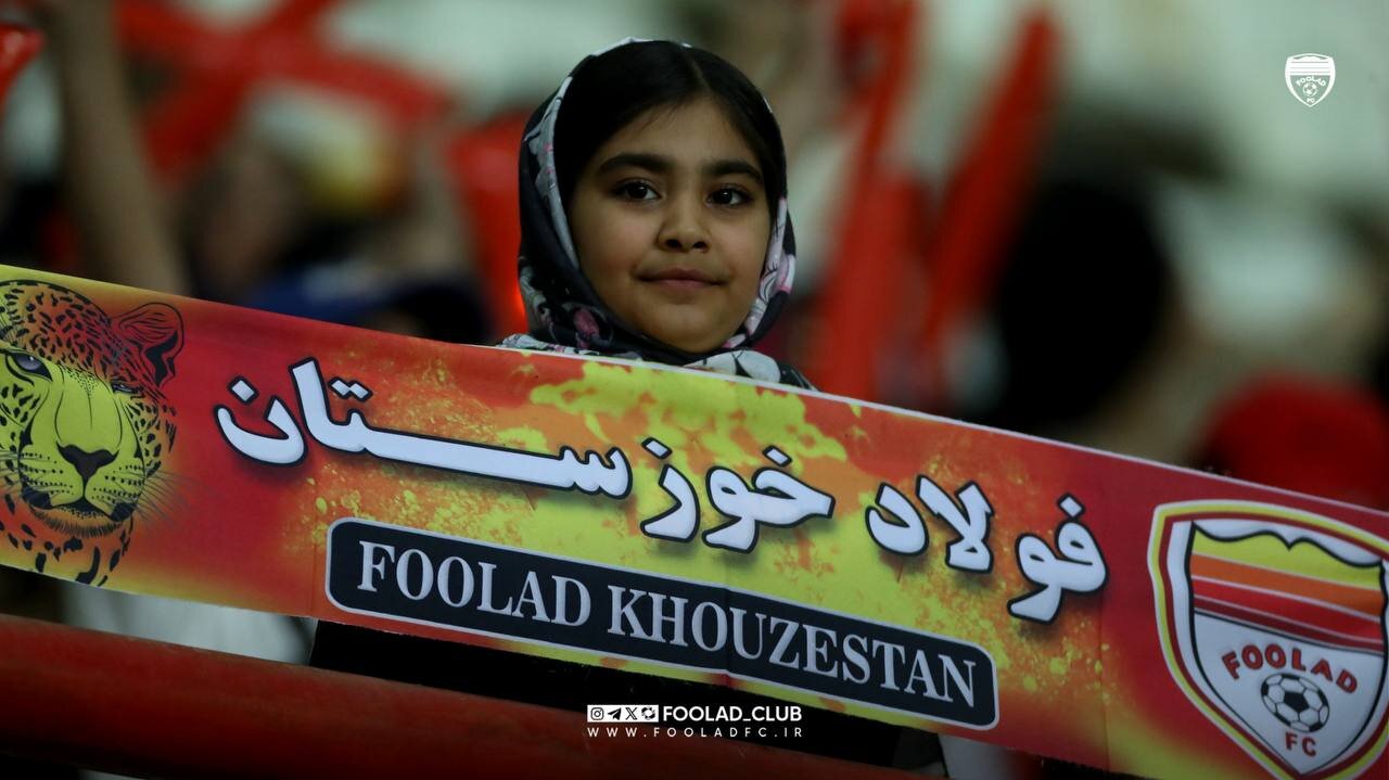 تصاویری از اولین حضور زنان اهوازی در ورزشگاه