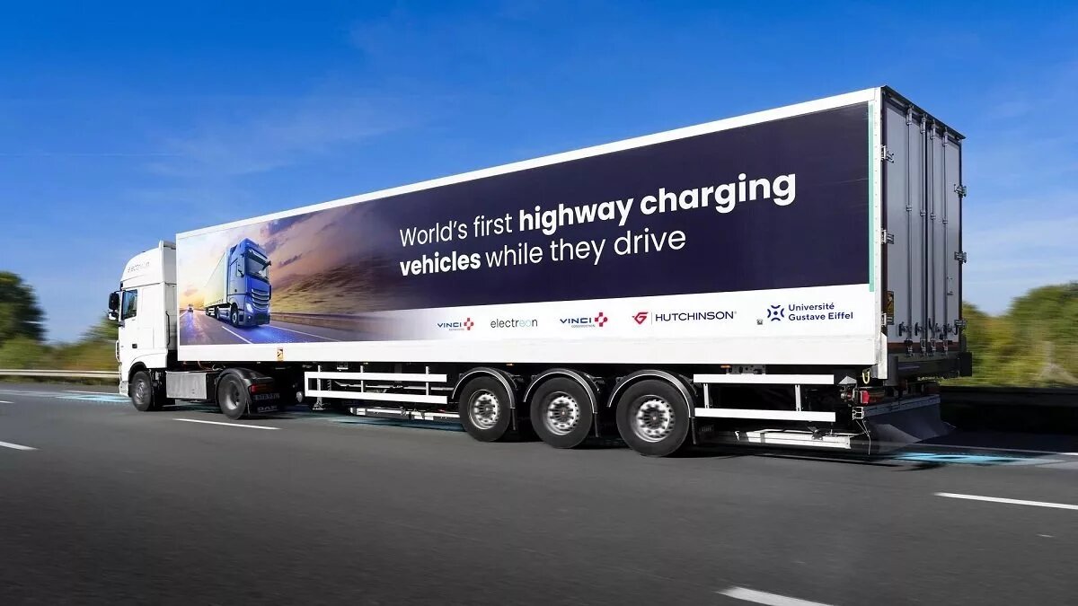 تحولی بزرگ در حمل‌ونقل / بزرگراهی که برق را به خودرو می‌فرستد