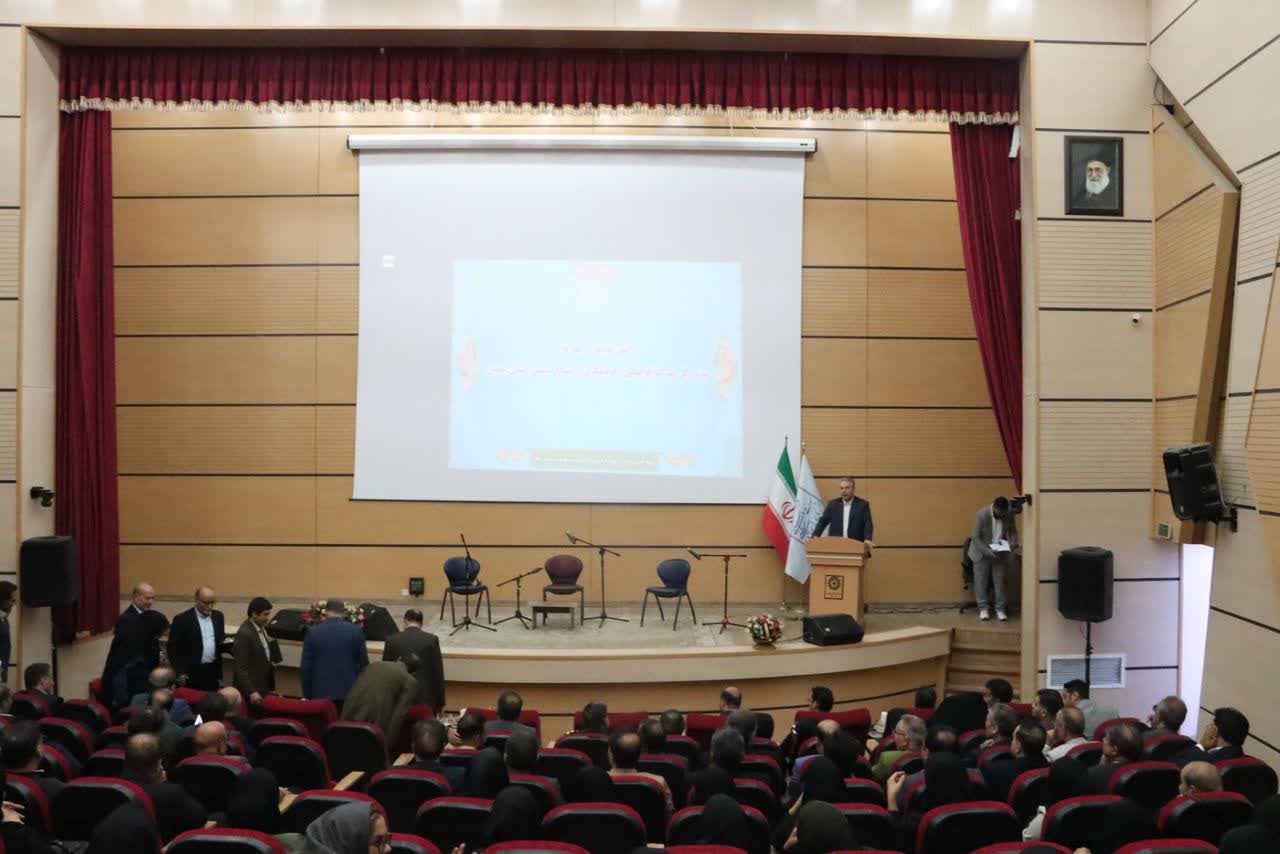 تأکید معاون وزیر میراث فرهنگی بر توسعه گردشگری با محوریت بخش خصوصی / سمنان نگینی بر تارک ایران