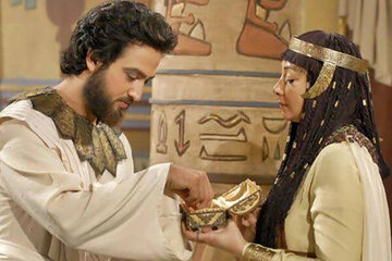 نقاشی ۴۰۰ ساله «یوسف و زلیخا» در یک کتاب ایرانی